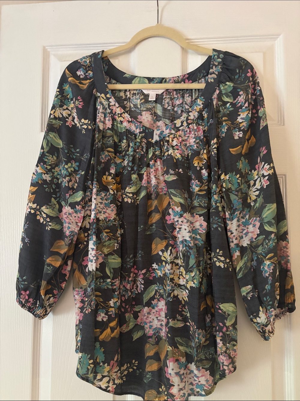 LC Lauren Conrad Black Floral Peasant Blouse